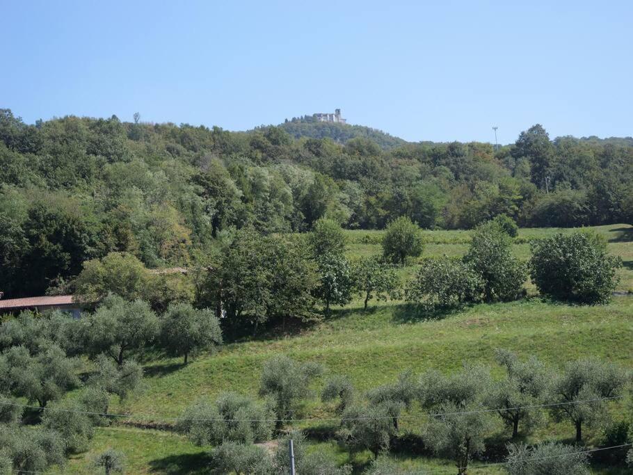 La Corte Del Cigno Monte Isola Exteriör bild
